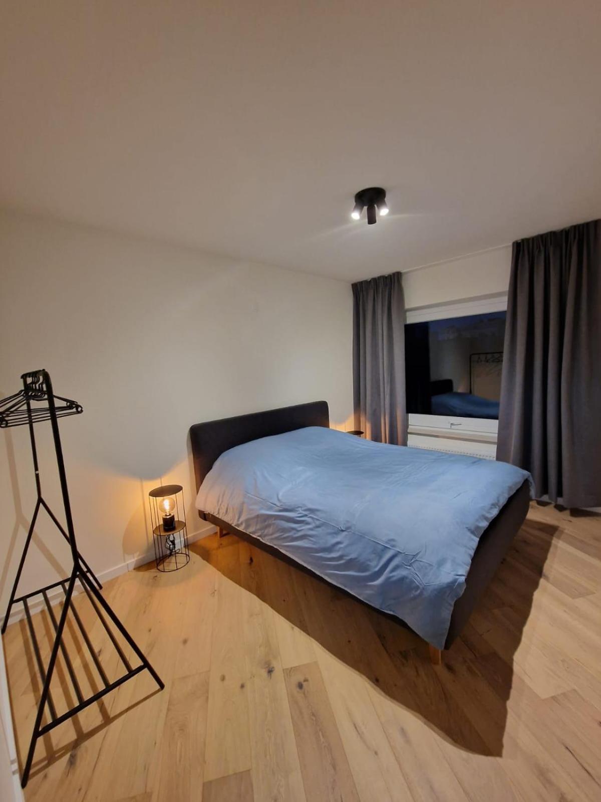 Luxury Renovated 3 Rooms Apartment Ostenda Esterno foto