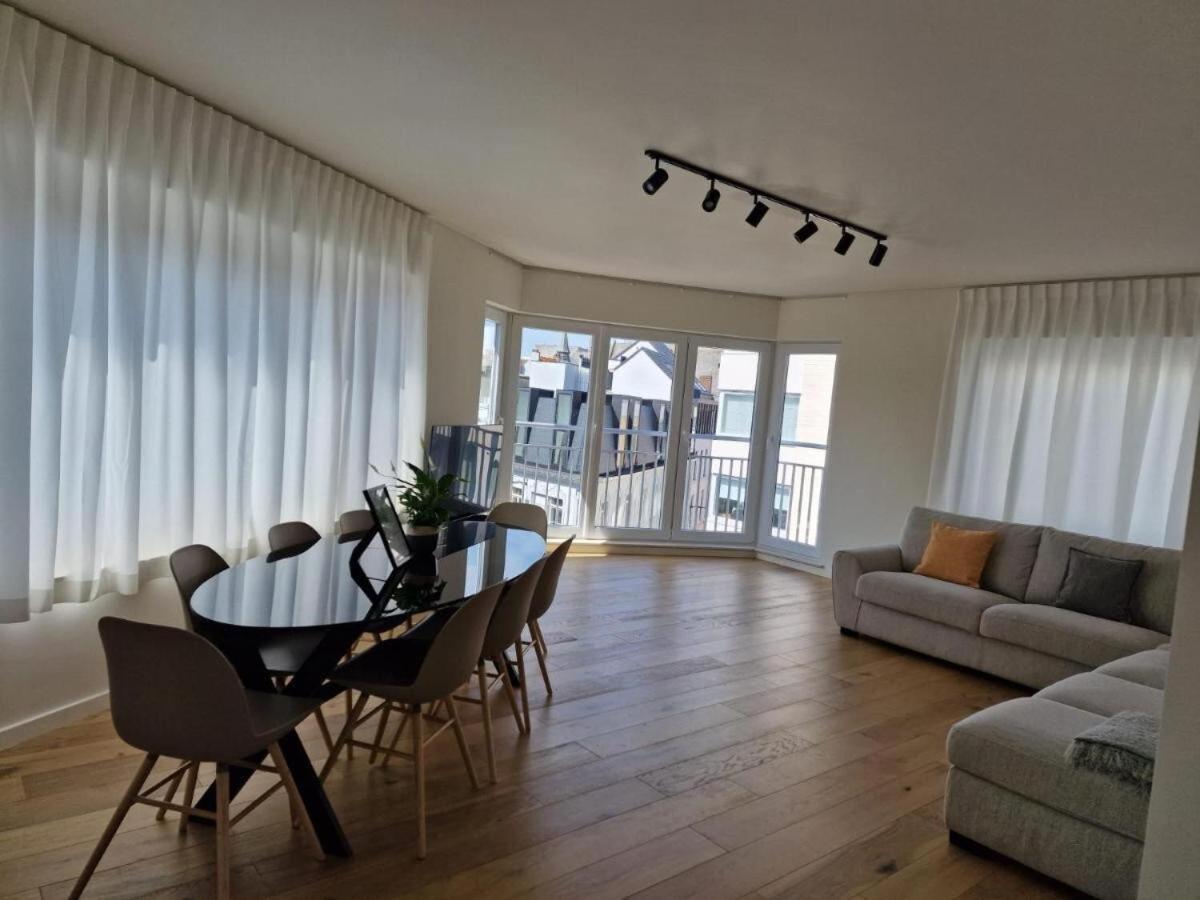 Luxury Renovated 3 Rooms Apartment Ostenda Esterno foto