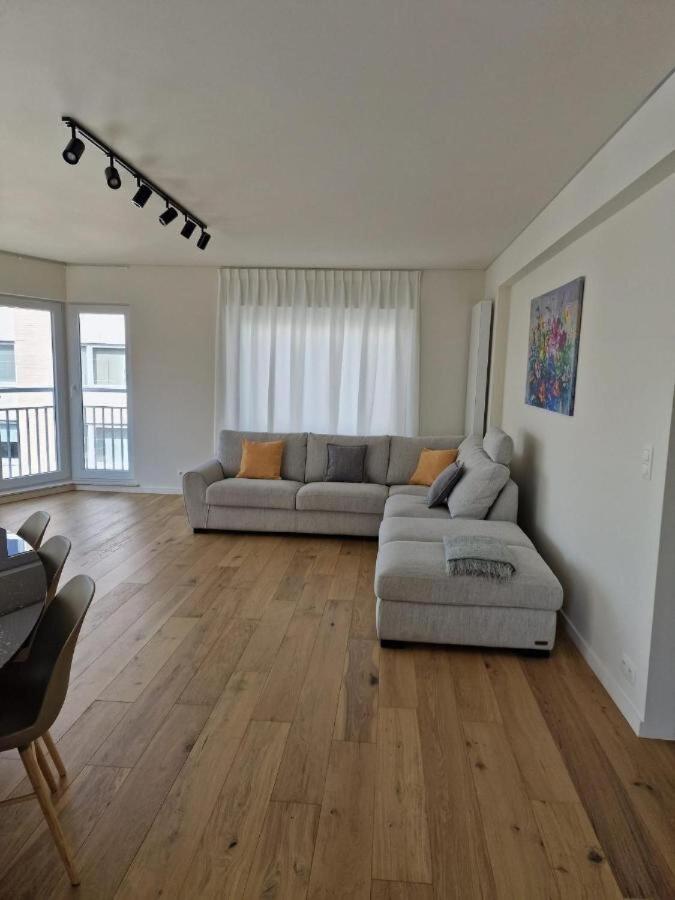 Luxury Renovated 3 Rooms Apartment Ostenda Esterno foto