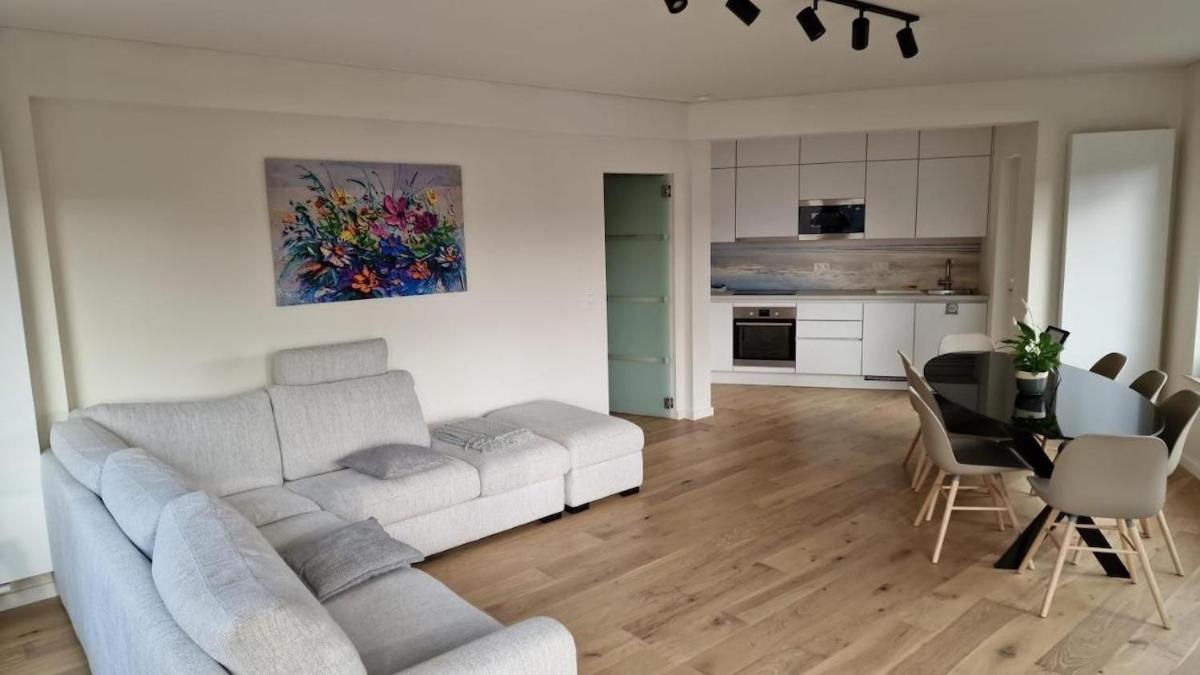 Luxury Renovated 3 Rooms Apartment Ostenda Esterno foto